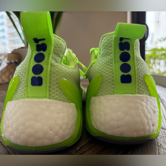 Kids Neon Green Adidas Sneakers BOOSTS - Picture 3 of 9